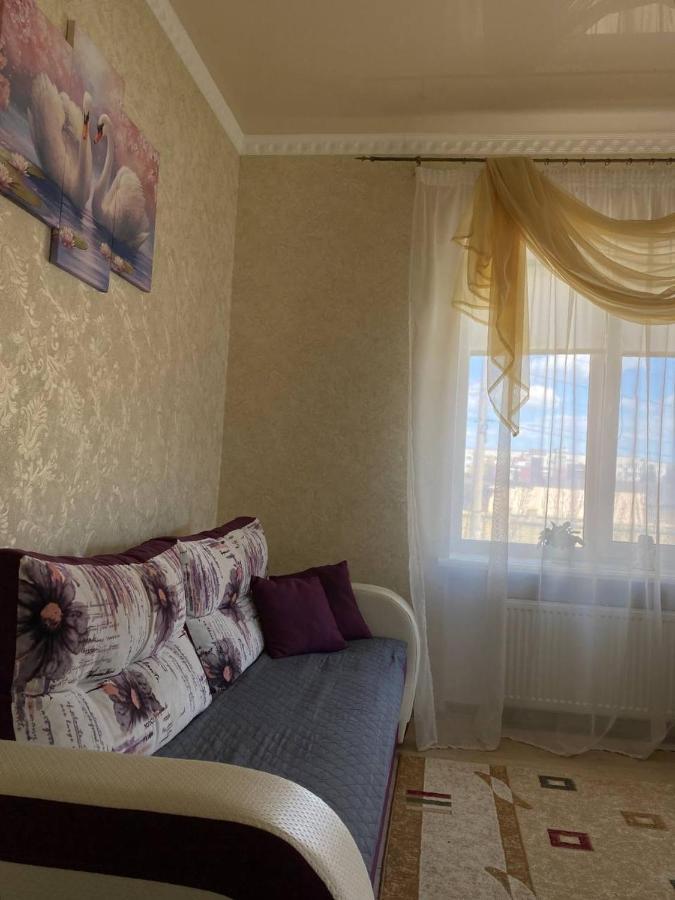 Apartments Koryatovichi Street Камианец-Подилский Екстериор снимка